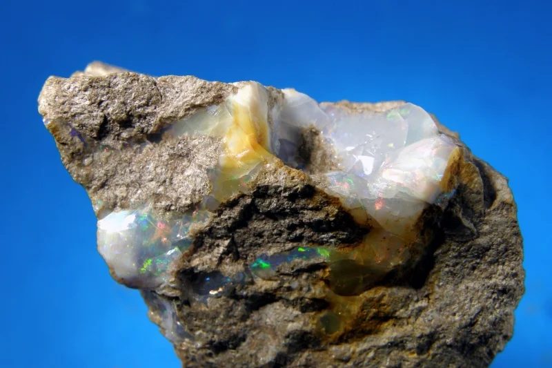 Mineral photo of Opal (var. precious) from locality Dubník, Slovakia
