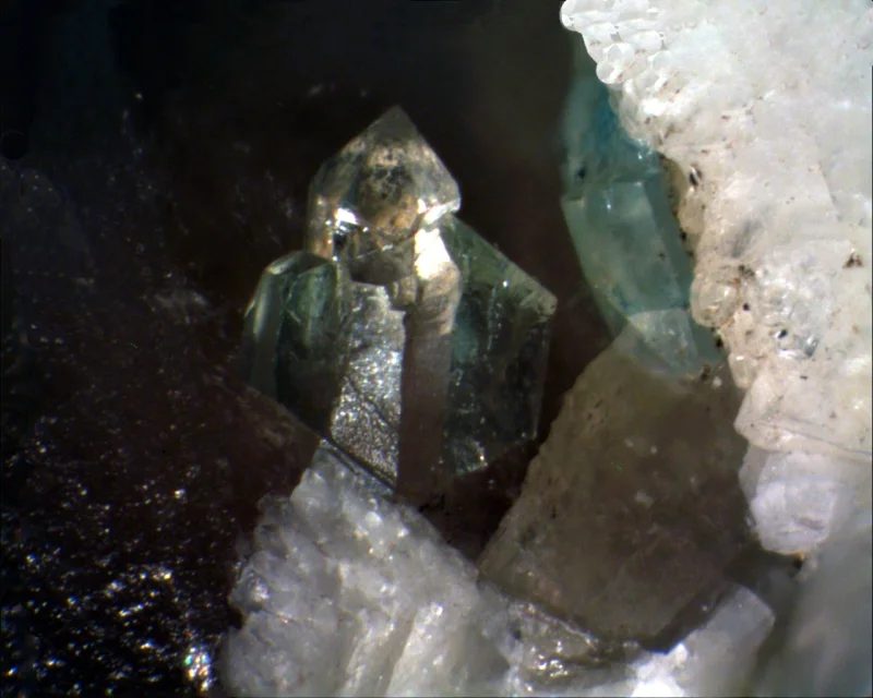 Mineral photo of Apatite, Quartz from locality Písek - Obrázek I., Czech Republic