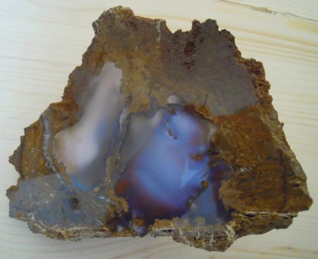 Quartz (var. chalcedony)