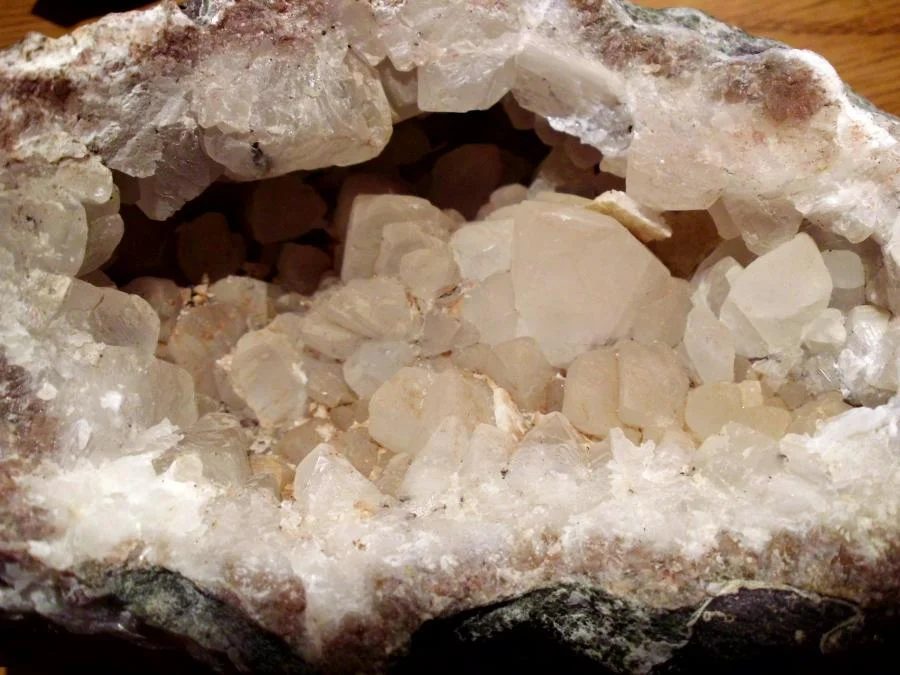 Mineral photo of Calcite from locality Doubravice, Czech Republic