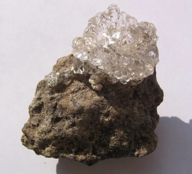 Mineral photo of Opal (var. hyalite) from locality Valeč, Czech Republic