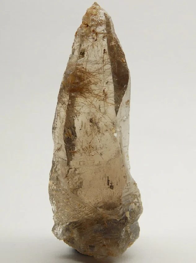 Quartz (var. smoky), Rutile
