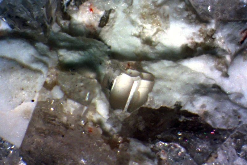 Beryl (var. goshenite)