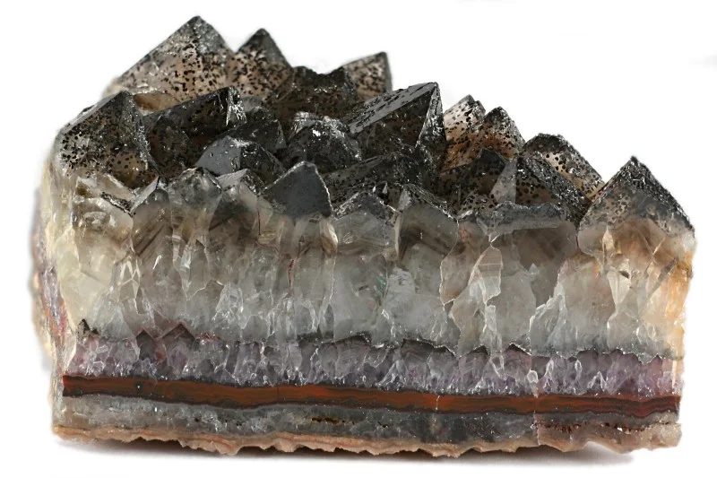 Quartz (var. amethyst), Quartz (var. carneol), Quartz (var. smoky)